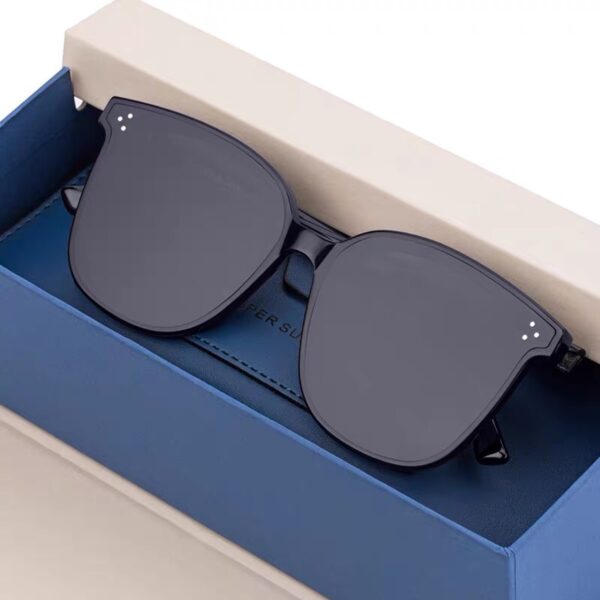New Gm Sunglasses Women Driving Anti-ultraviolet Sunglasses Sunscreen Fashion Round Frame Sunglasses