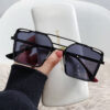 New Style Sunglasses Fashion Modern Metal Sunglasses Big Frame Glasses Slimming Beach Sunshade Mirror