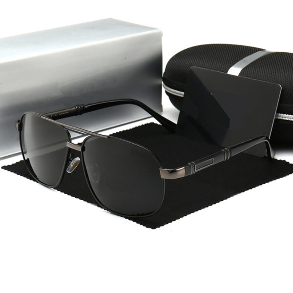 Sunglasses men's polarized sunglasses driving driver mirror driving fishing frog mirror