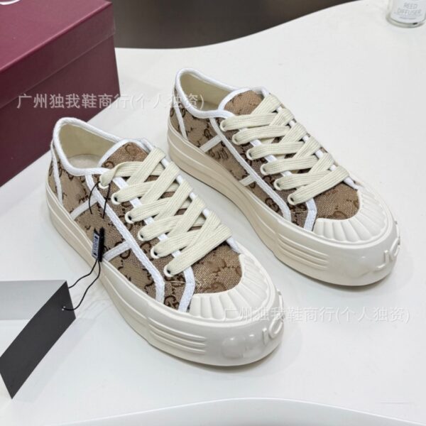 G Brand Letter Retro Canvas Shoes, Casual Versatile Women's Thick-Soled Height-Increasing Sneakers