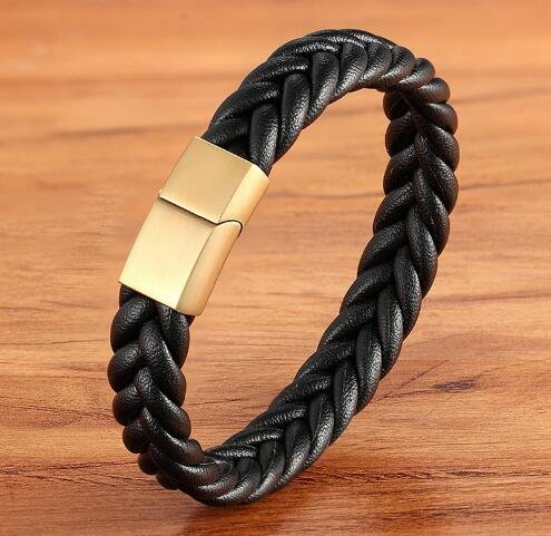 Fashionable Unisex Leather Bracelet with Stainless Steel