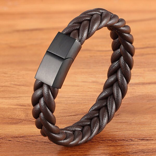 Fashionable Unisex Leather Bracelet with Stainless Steel