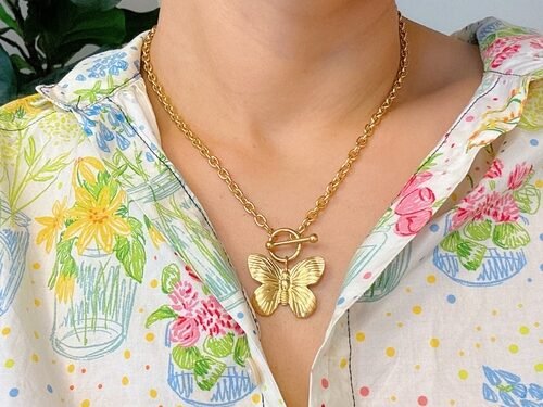 Vintage Butterfly Solo Toggle Necklace