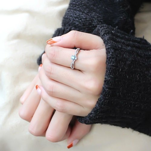 DA120 - High polished Stainless Steel Ring with AAA Grade