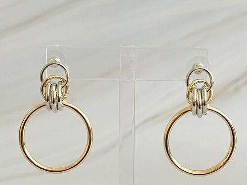 Knock On The Beauty Hoop Earrings