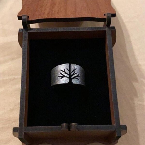61ca8b48 Titanium Steel Lucky Tree Ring