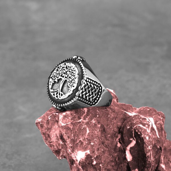 Men's Stainless Steel Fashion Totem Ring